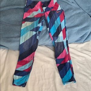 Girls athletic leggings